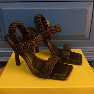 Gianni Bini Vanya heels